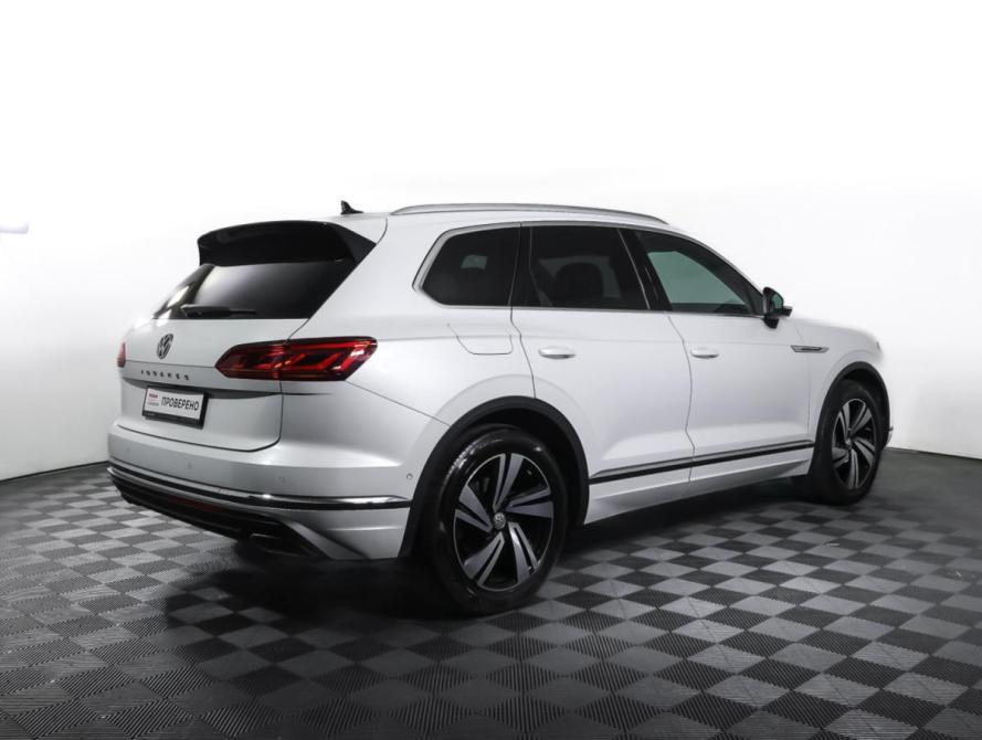 Volkswagen Touareg III Москва  - изображение 7