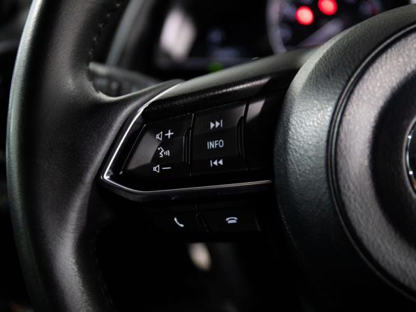 Mazda Demio IV (DJ) с пробегом 2019 года, цена 1 350 000 рублей, 79226 км, хэтчбек, Автокод Объявления