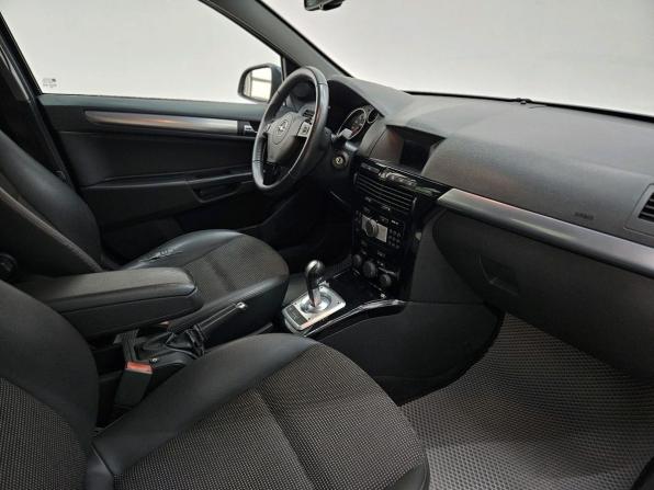Opel Astra H Рестайлинг с пробегом 2010 года, цена 490 000 рублей, 169815 км, седан, Автокод Объявления