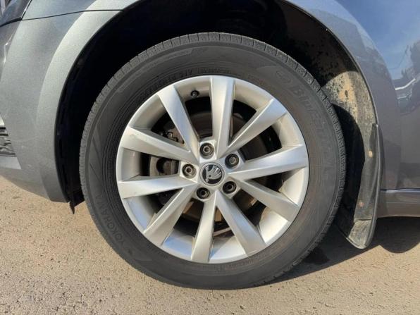 Skoda Octavia III (A7) Рестайлинг с пробегом 2018 года, цена 1 827 500 рублей, 164331 км, лифтбек, Автокод Объявления