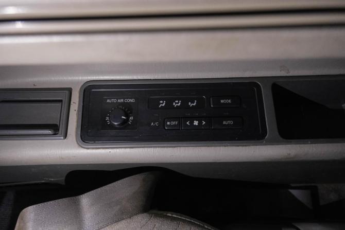 Toyota Noah IV (R90) с пробегом 1999 года, цена 759 000 рублей, 469000 км, минивэн, Автокод Объявления