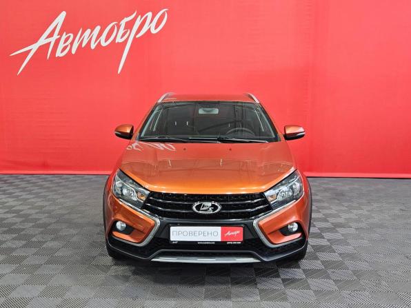 Lada (ВАЗ) Vesta I с пробегом 2018 года, цена 989 000 рублей, 140978 км, универсал, Автокод Объявления