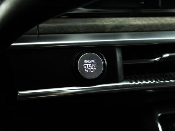 Kia K5 III с пробегом 2020 года, цена 2 275 000 рублей, 117000 км, седан, Автокод Объявления