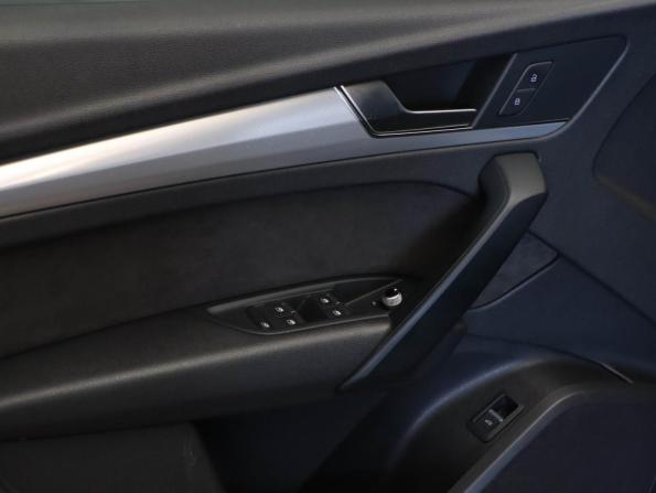 Audi Q5 II (FY) с пробегом 2017 года, цена 2 895 000 рублей, 115947 км, внедорожник, Автокод Объявления
