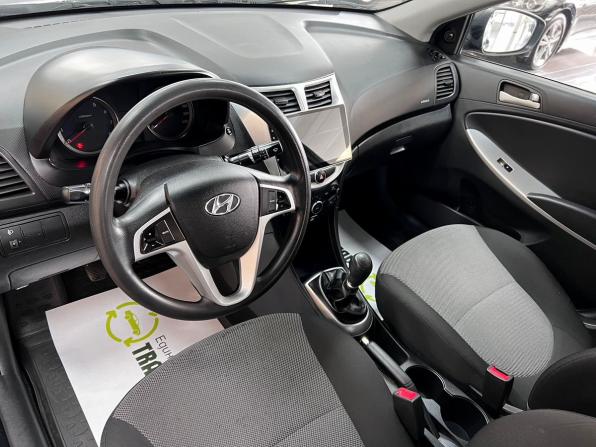Hyundai Solaris I с пробегом 2013 года, цена 795 000 рублей, 169726 км, седан, Автокод Объявления