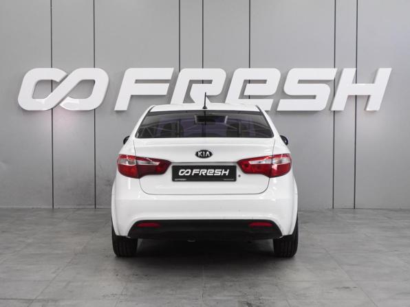 Kia Rio III с пробегом 2015 года, цена 669 000 рублей, 123284 км, седан, Автокод Объявления