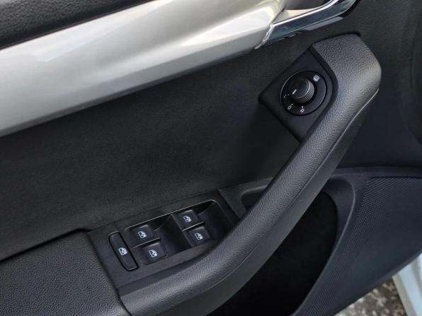 Skoda Octavia III (A7) Рестайлинг с пробегом 2019 года, цена 1 578 000 рублей, 104015 км, лифтбек, Автокод Объявления
