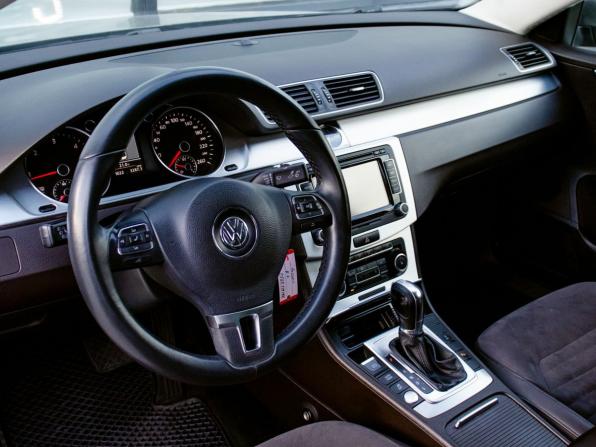 Volkswagen Passat B7 с пробегом 2011 года, цена 1 249 000 рублей, 198021 км, седан, Автокод Объявления