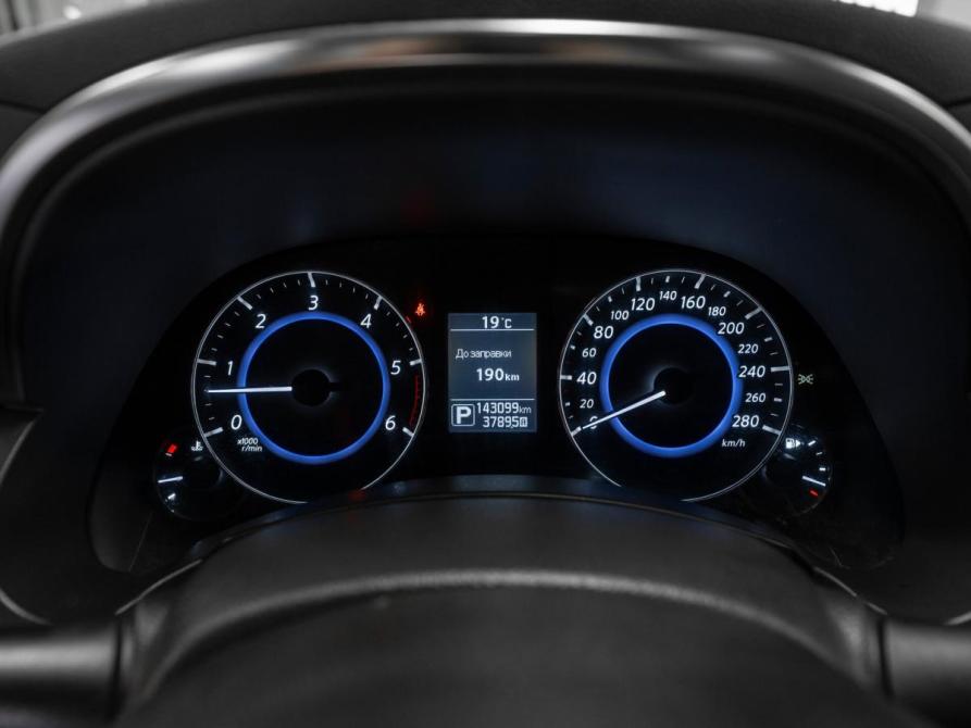 Infiniti QX70 Москва  - изображение 12