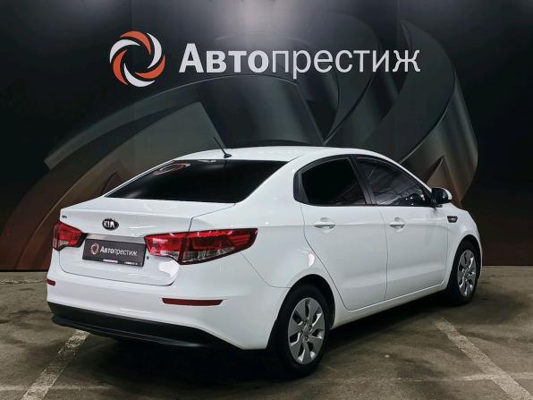 Kia Rio III Рестайлинг с пробегом 2016 года, цена 1 074 000 рублей, 132470 км, седан, Автокод Объявления