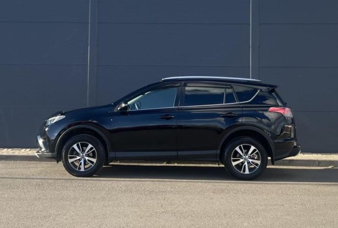 Toyota RAV4 IV (XA40) Рестайлинг с пробегом 2016 года, цена 2 400 000 рублей, 145300 км, внедорожник, Автокод Объявления