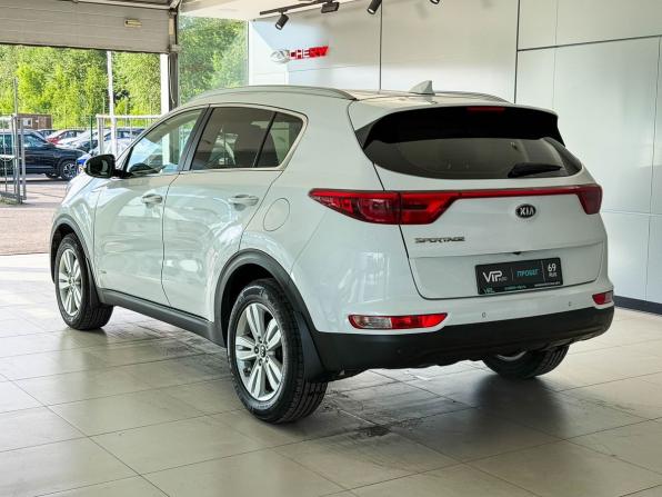 Kia Sportage IV с пробегом 2018 года, цена 2 017 000 рублей, 124309 км, внедорожник, Автокод Объявления