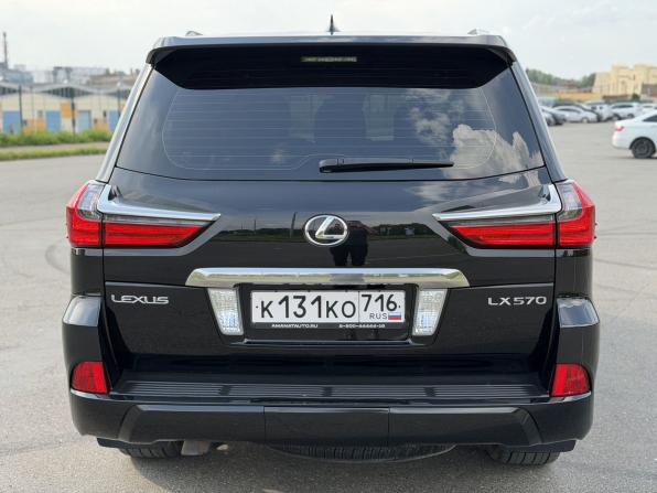 Lexus LX III Рестайлинг 2 с пробегом 2016 года, цена 6 250 000 рублей, 158100 км, внедорожник, Автокод Объявления