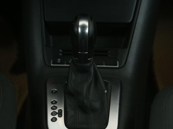 Volkswagen Tiguan I Рестайлинг с пробегом 2012 года, цена 1 138 000 рублей, 196000 км, внедорожник, Автокод Объявления