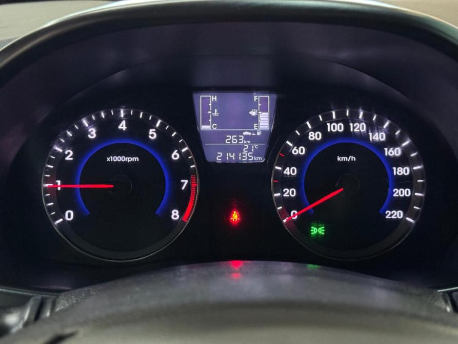 Hyundai Solaris I Рестайлинг Набережные Челны  - изображение 12