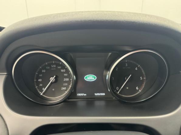 Land Rover Discovery Sport I с пробегом 2017 года, цена 1 930 000 рублей, 178690 км, внедорожник, Автокод Объявления