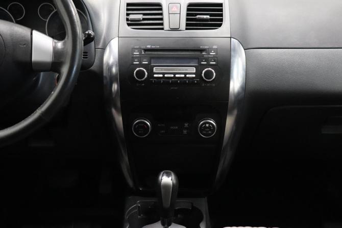 Suzuki SX4 I (Classic) Рестайлинг с пробегом 2010 года, цена 761 000 рублей, 220000 км, хэтчбек, Автокод Объявления