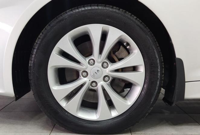 Kia Optima III Рестайлинг с пробегом 2014 года, цена 1 590 000 рублей, 141622 км, седан, Автокод Объявления