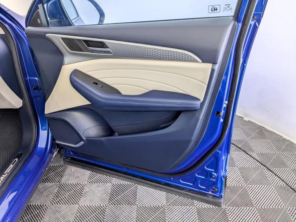 Haval F7 I Рестайлинг с пробегом 2024 года, цена 2 405 000 рублей, 32327 км, внедорожник, Автокод Объявления