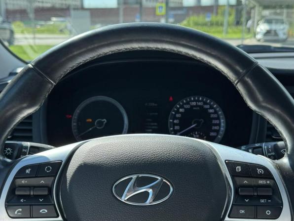 Hyundai Sonata VII (LF) Рестайлинг с пробегом 2018 года, цена 2 039 000 рублей, 90574 км, седан, Автокод Объявления