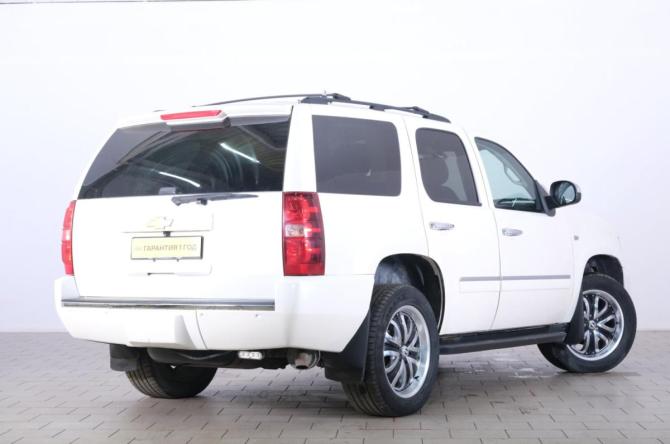 Chevrolet Tahoe III с пробегом 2012 года, цена 2 299 000 рублей, 280200 км, внедорожник, Автокод Объявления