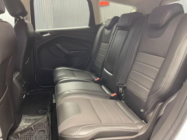 Ford Kuga II с пробегом 2016 года, цена 1 297 000 рублей, 176501 км, внедорожник, Автокод Объявления