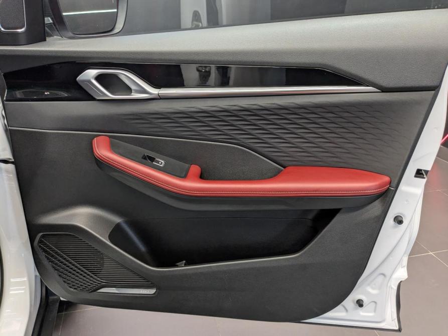 Geely Coolray I Рестайлинг Москва  - изображение 19