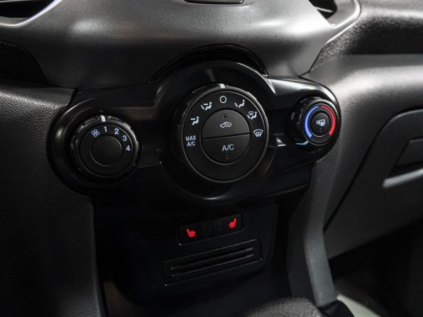 Ford EcoSport II с пробегом 2016 года, цена 899 000 рублей, 164015 км, внедорожник, Автокод Объявления