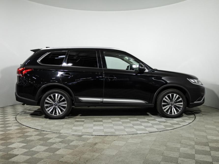 Mitsubishi Outlander III Рестайлинг 3 Санкт-Петербург  - изображение 4