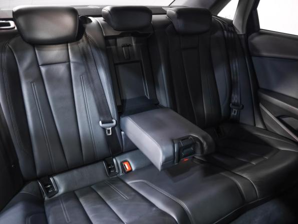 Audi A4 V (B9) с пробегом 2017 года, цена 2 389 000 рублей, 101271 км, седан, Автокод Объявления
