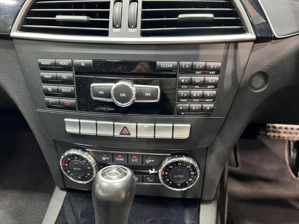 Mercedes-Benz C-Класс III (W204) Рестайлинг с пробегом 2012 года, цена 1 300 000 рублей, 121883 км, универсал, Автокод Объявления