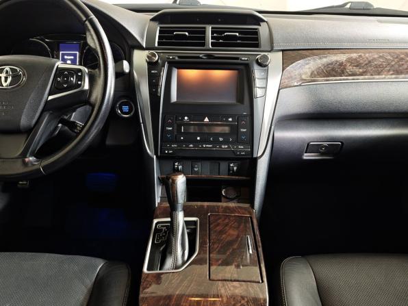 Toyota Camry VII (XV50) Рестайлинг с пробегом 2016 года, цена 1 550 000 рублей, 150661 км, седан, Автокод Объявления