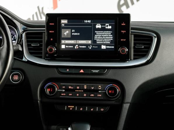 Kia Ceed III с пробегом 2021 года, цена 1 810 000 рублей, 104061 км, универсал, Автокод Объявления