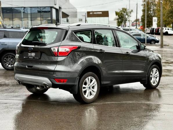 Ford Kuga II Рестайлинг с пробегом 2018 года, цена 1 699 000 рублей, 127400 км, внедорожник, Автокод Объявления