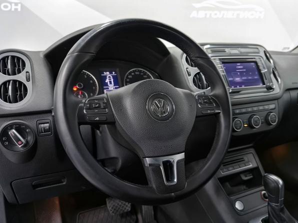 Volkswagen Tiguan I Рестайлинг с пробегом 2015 года, цена 1 570 000 рублей, 220760 км, внедорожник, Автокод Объявления