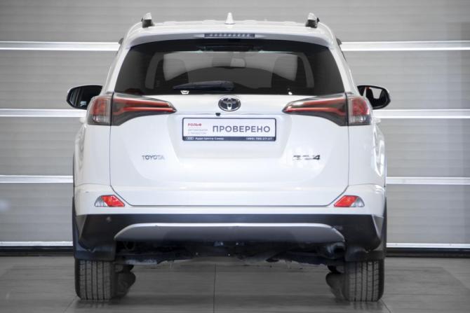 Toyota RAV4 IV (XA40) Рестайлинг с пробегом 2016 года, цена 1 975 000 рублей, 165381 км, внедорожник, Автокод Объявления