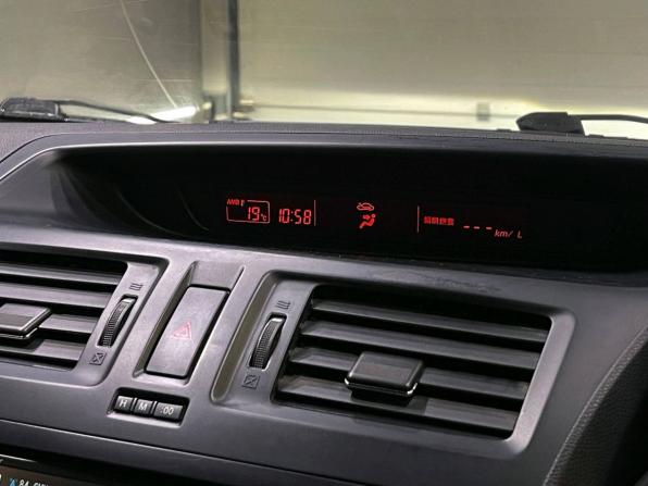 Mazda Premacy III (CW) с пробегом 2010 года, цена 945 000 рублей, 134793 км, компактвэн, Автокод Объявления