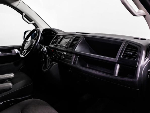 Volkswagen Caravelle T6 с пробегом 2016 года, цена 2 797 000 рублей, 157720 км, минивэн, Автокод Объявления