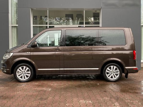 Volkswagen Multivan T6 с пробегом 2019 года, цена 4 199 000 рублей, 239000 км, минивэн, Автокод Объявления