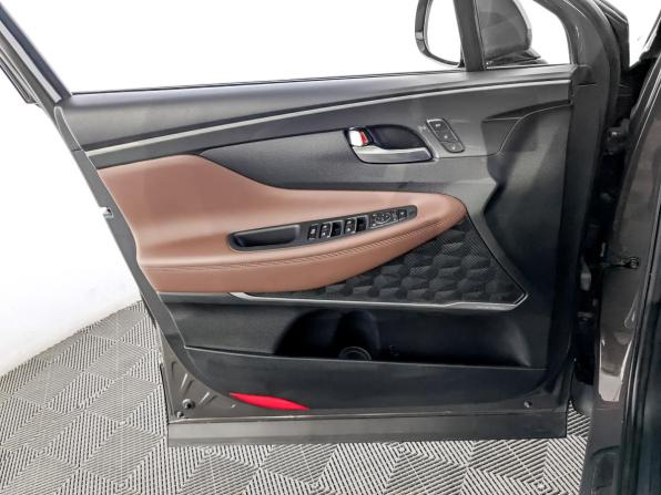 Hyundai Santa Fe IV Рестайлинг с пробегом 2021 года, цена 3 885 000 рублей, 51072 км, внедорожник, Автокод Объявления
