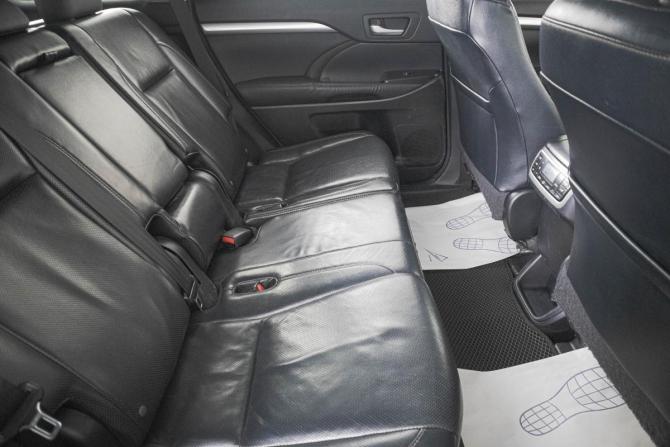 Toyota Highlander III (XU50) с пробегом 2013 года, цена 2 499 000 рублей, 235000 км, внедорожник, Автокод Объявления