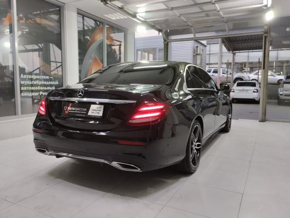Mercedes-Benz E-Класс V (W213 S213 C238) с пробегом 2017 года, цена 2 699 000 рублей, 222987 км, седан, Автокод Объявления
