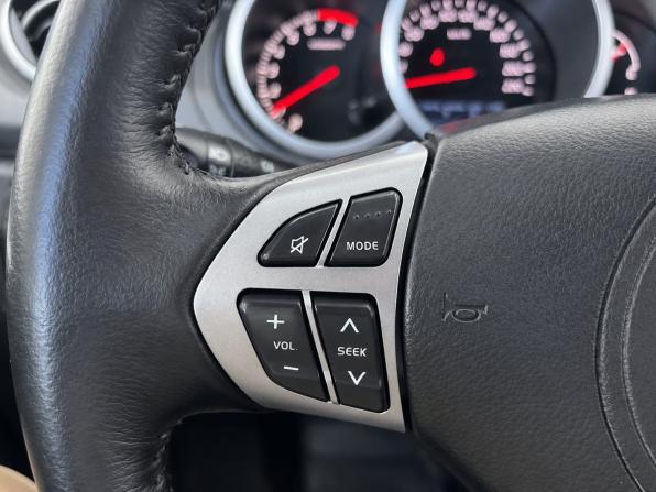 Suzuki Grand Vitara II Рестайлинг 2 с пробегом 2013 года, цена 1 499 000 рублей, 176000 км, внедорожник, Автокод Объявления