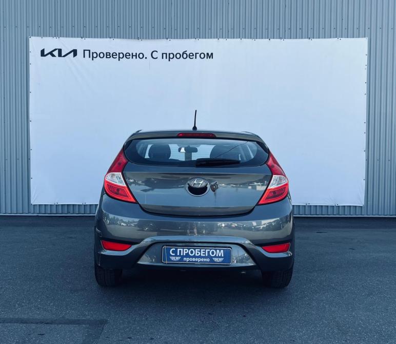 Hyundai Solaris I Санкт-Петербург  - изображение 6