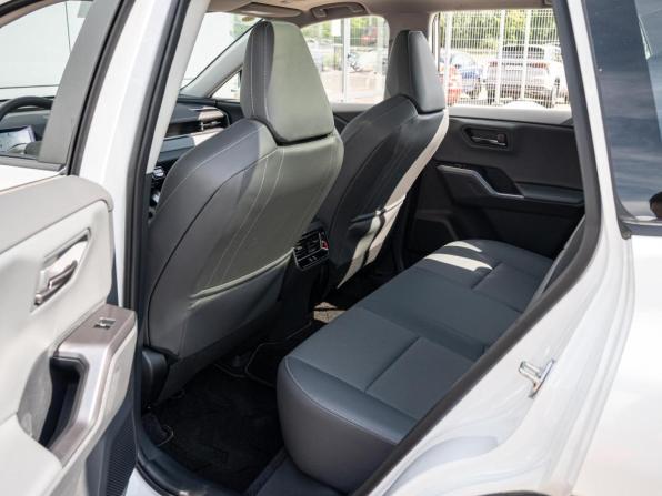 Toyota RAV4 VI (XA60) с пробегом 2025 года, цена 4 095 000 рублей, 63 км, внедорожник, Автокод Объявления