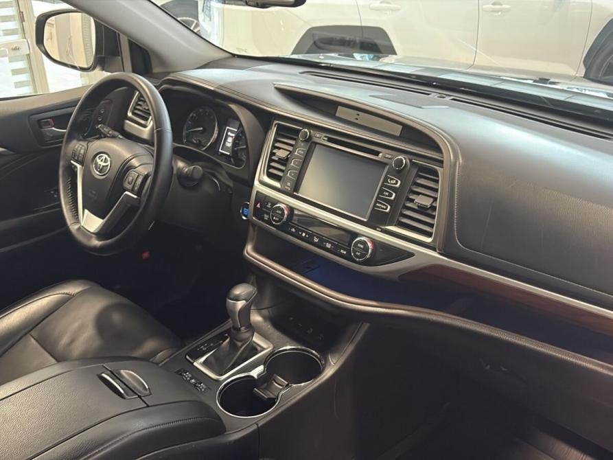 Toyota Highlander III (XU50) Омск  - изображение 18