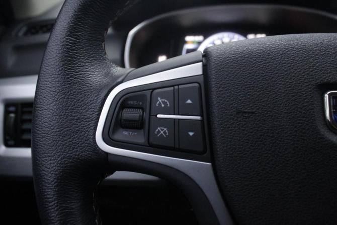 Geely Atlas I с пробегом 2018 года, цена 1 695 000 рублей, 75530 км, внедорожник, Автокод Объявления