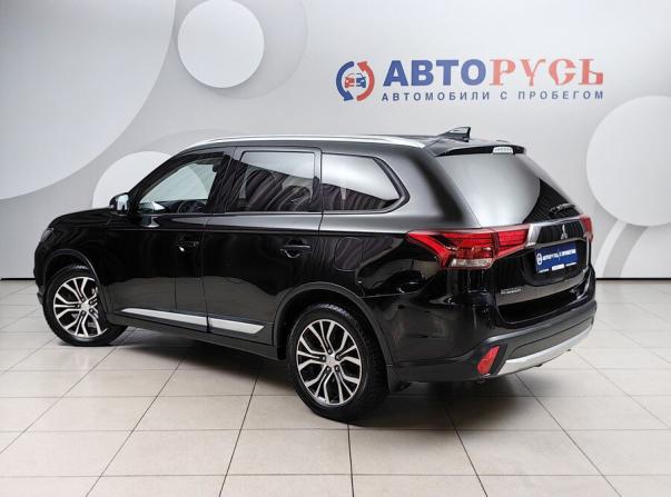 Mitsubishi Outlander III Рестайлинг 3 с пробегом 2018 года, цена 1 877 000 рублей, 108758 км, внедорожник, Автокод Объявления