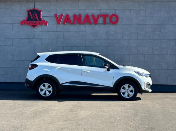 Renault Kaptur I с пробегом 2016 года, цена 1 270 000 рублей, 133264 км, внедорожник, Автокод Объявления