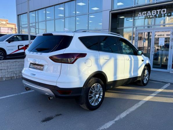 Ford Kuga II с пробегом 2013 года, цена 999 000 рублей, 215000 км, внедорожник, Автокод Объявления